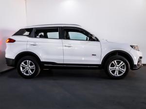 Proton X70 1.5T Standard - Image 2