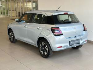 Suzuki Swift 1.2 GLX auto - Image 4