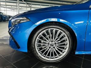Mercedes-Benz A-Class A200 hatch Progressive - Image 13