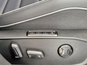 Volkswagen Golf 1.4TSI R-Line Plus - Image 16