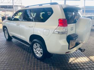 Toyota Land Cruiser Prado 4.0 VX - Image 5