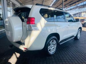 Toyota Land Cruiser Prado 4.0 VX - Image 7