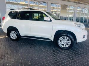 Toyota Land Cruiser Prado 4.0 VX - Image 8