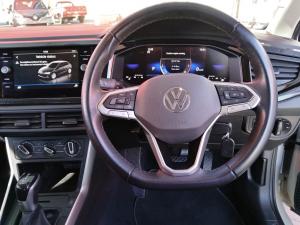 Volkswagen Polo hatch 1.0TSI Life auto - Image 9