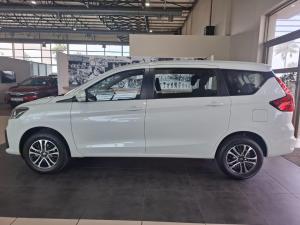 Suzuki Ertiga 1.5 GL manual - Image 3