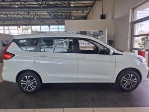 Suzuki Ertiga 1.5 GL manual - Image 4
