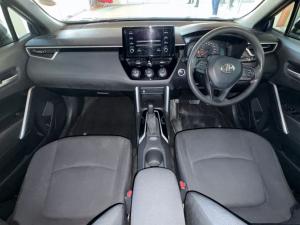 Toyota Corolla Cross 1.8 Xi - Image 12