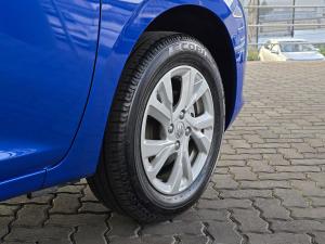 Suzuki Swift 1.2 GL+ manual - Image 9