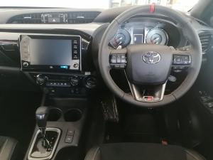 Toyota Hilux 2.8GD-6 double cab 4x4 GR-Sport - Image 13