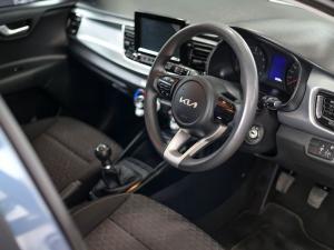 Kia Rio hatch 1.2 LS - Image 10
