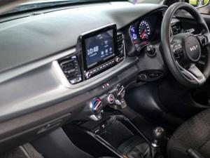 Kia Rio hatch 1.2 LS - Image 11