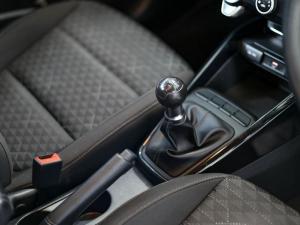 Kia Rio hatch 1.2 LS - Image 13