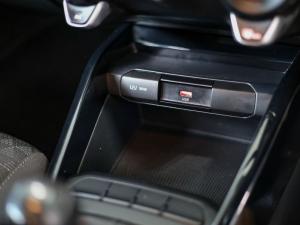 Kia Rio hatch 1.2 LS - Image 16