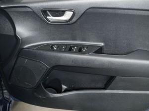 Kia Rio hatch 1.2 LS - Image 18