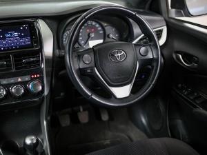 Toyota Yaris 1.5 Xs - Image 10