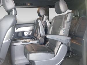 Mercedes-Benz V-Class V300d Exclusive - Image 15