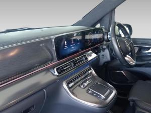 Mercedes-Benz V-Class V300d Exclusive - Image 17