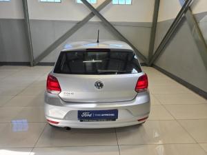 Volkswagen Polo Vivo hatch 1.6 Comfortline auto - Image 9
