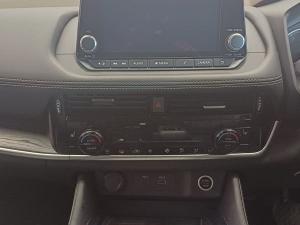 Nissan X-Trail 2.5 Acenta - Image 15