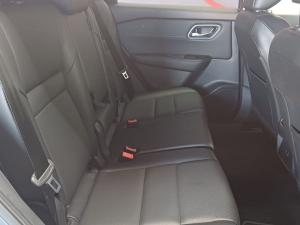 Nissan X-Trail 2.5 Acenta - Image 16