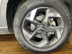 Hyundai Venue 1.0T Fluid auto - Image 10