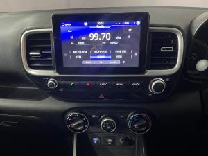 Hyundai Venue 1.0T Fluid auto - Image 15