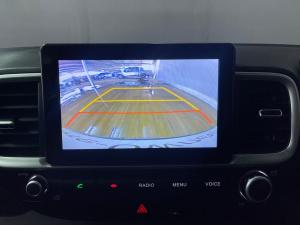 Hyundai Venue 1.0T Fluid auto - Image 16