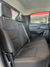 Isuzu D-Max 1.9TD double cab LS 4x4 auto - Image 13