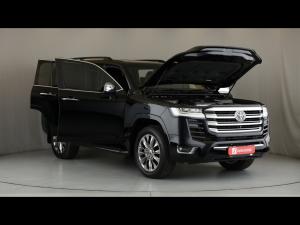 Toyota Land Cruiser 300 3.5T ZX - Image 14