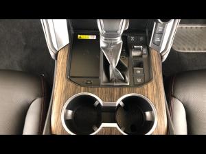 Toyota Land Cruiser 300 3.5T ZX - Image 28