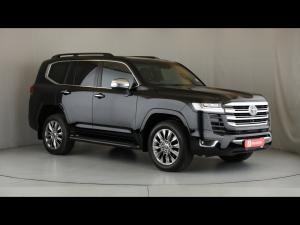 Toyota Land Cruiser 300 3.5T ZX - Image 1