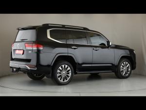 Toyota Land Cruiser 300 3.5T ZX - Image 2