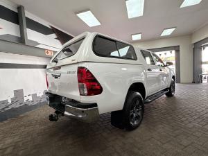Toyota Hilux 2.4GD-6 double cab Raider manual - Image 2