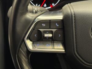 Toyota Land Cruiser 300 3.5T GR-Sport - Image 9