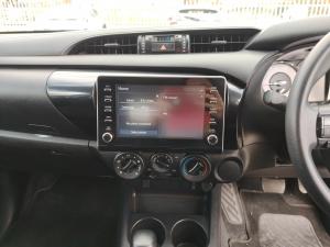 Toyota Hilux 2.4GD-6 Xtra cab Raider auto - Image 13