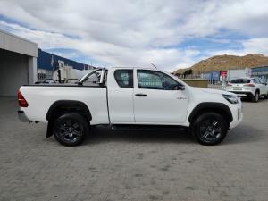 Toyota Hilux 2.4GD-6 Xtra cab Raider auto - Image 3