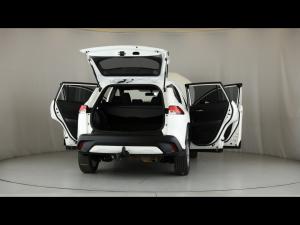 Toyota Corolla Cross 1.8 Xi - Image 9