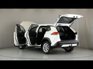 Toyota Corolla Cross 1.8 Xi - Image 10