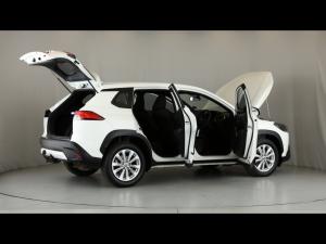 Toyota Corolla Cross 1.8 Xi - Image 16