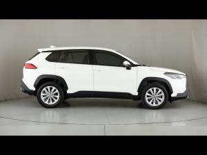 Toyota Corolla Cross 1.8 Xi - Image 3