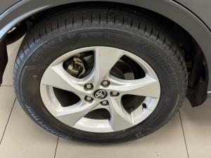 Toyota C-HR 1.2T Plus auto - Image 18