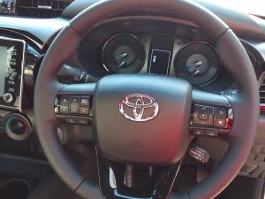 Toyota Hilux 2.8GD-6 Xtra cab Legend auto - Image 8