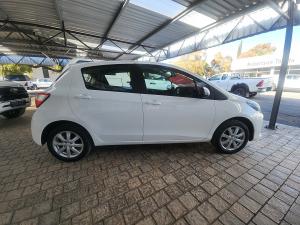 Toyota Yaris 1.5 Pulse - Image 3