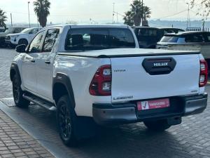 Toyota Hilux 2.8GD-6 double cab 4x4 Legend auto - Image 12