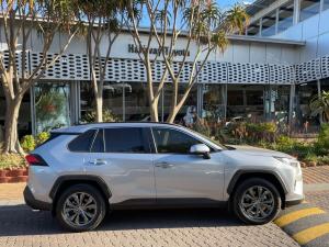 Toyota RAV4 2.5 Hybrid VX E-Four - Image 4