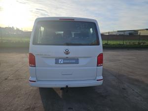 Volkswagen Transporter 2.0TDI Kombi SWB Trendline auto - Image 5