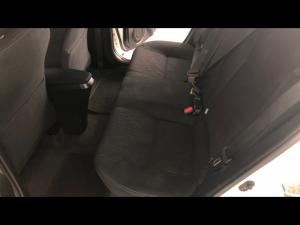 Toyota Yaris 1.5 Xs auto - Image 21