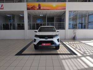 Toyota Fortuner 2.8GD-6 VX - Image 4