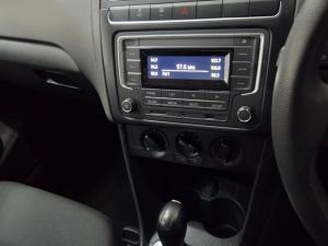 Volkswagen Polo Vivo 1.6 Comfortline TIP - Image 8