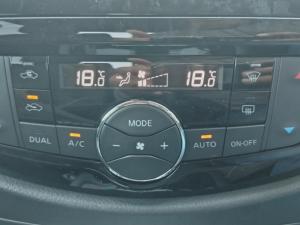Nissan Navara 2.5DDTI PRO-2X automatic D/C - Image 14